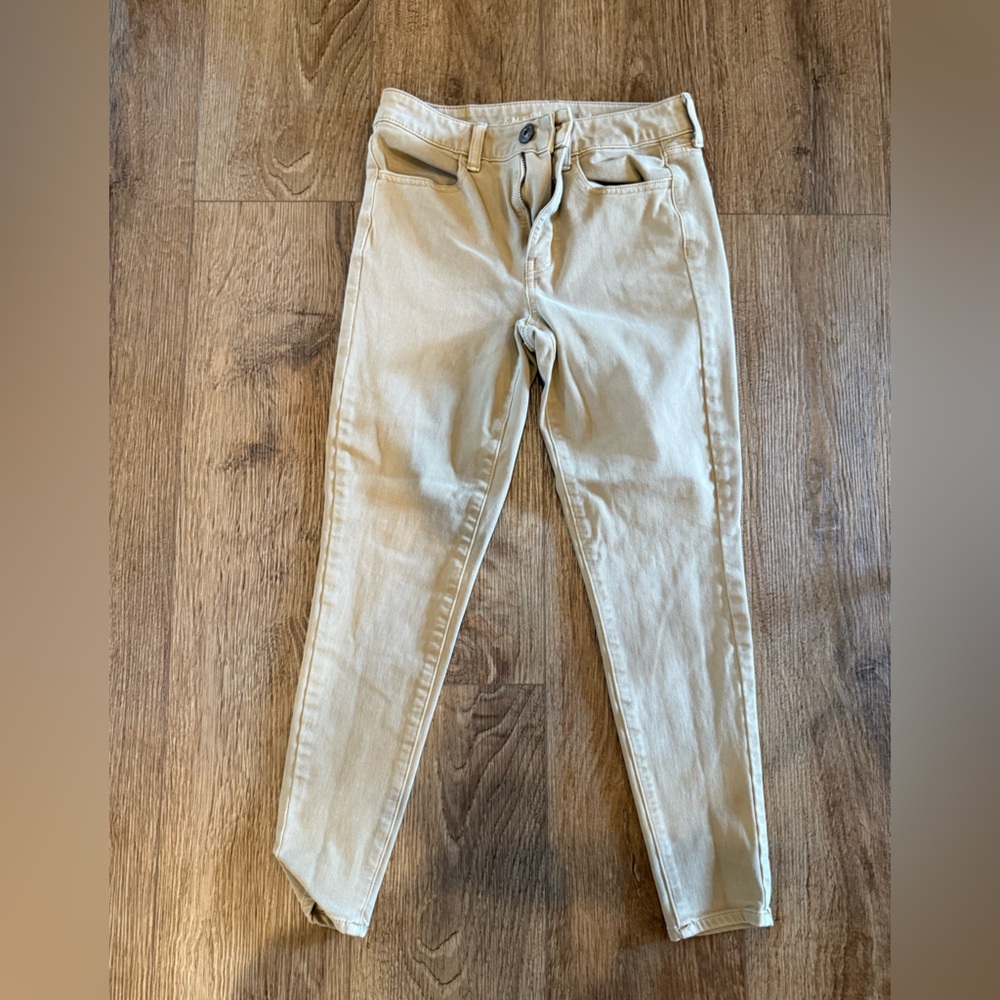 American Eagle Skinny Jean Khakis